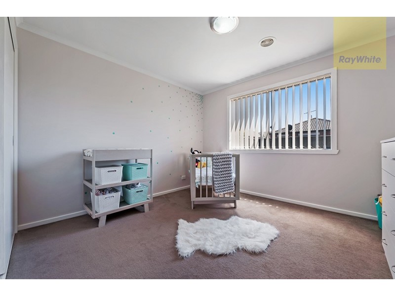 15 Millstream Pass, Craigieburn VIC 3064