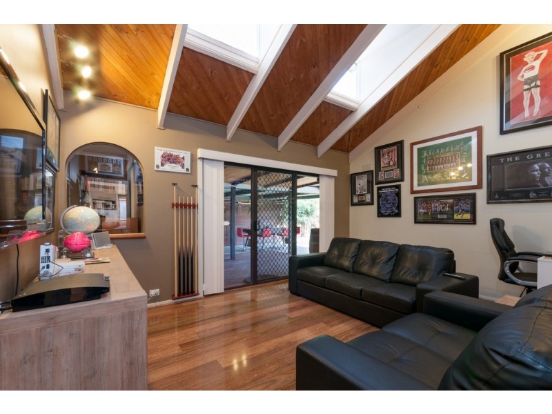 7 Kingston Heath Court, Craigieburn VIC 3064