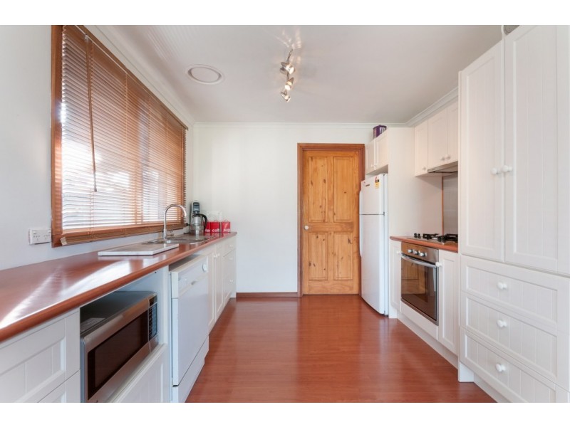 1 Haydon Court, Craigieburn VIC 3064