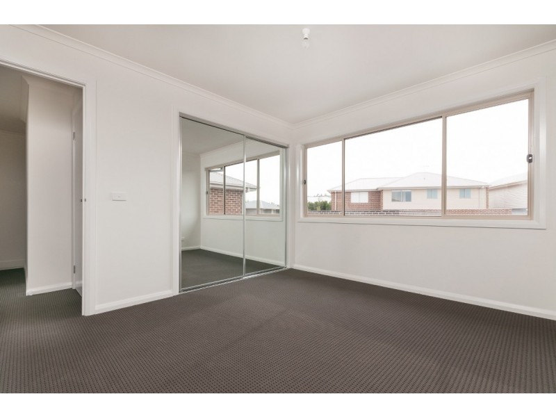 184 Grand Boulevard, Craigieburn VIC 3064