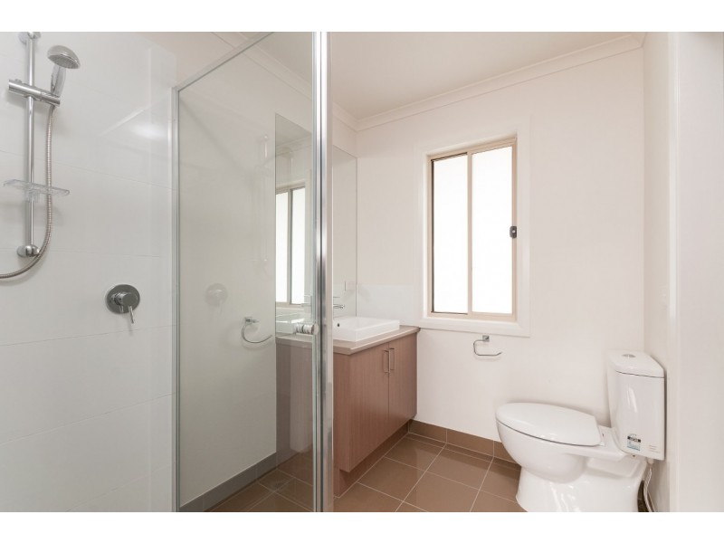 184 Grand Boulevard, Craigieburn VIC 3064