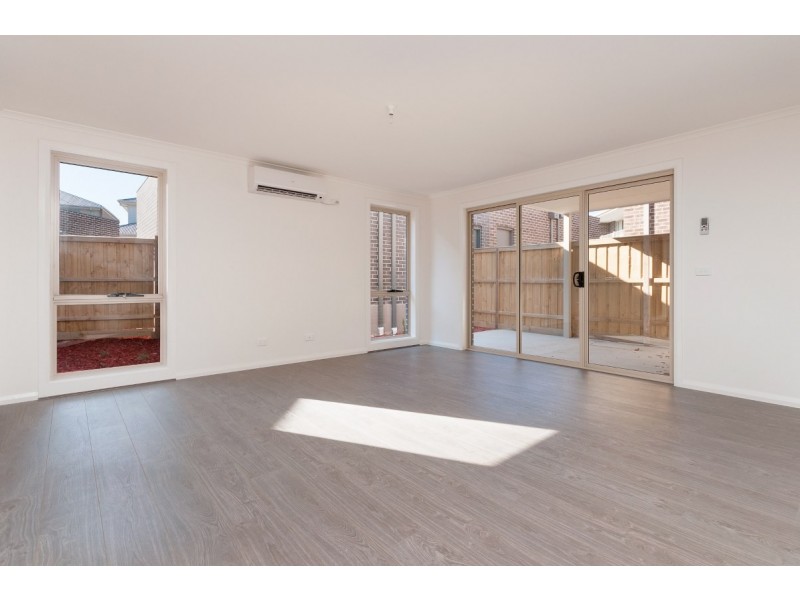 180 Grand Boulevard, Craigieburn VIC 3064
