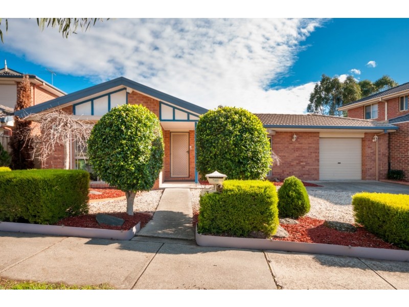 3 Almands Avenue, Roxburgh Park VIC 3064