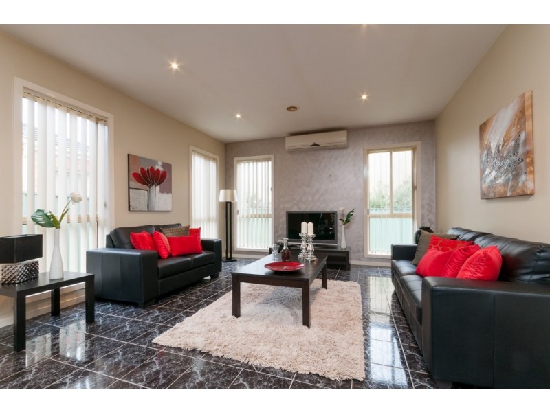 4 Studley Park Way, Craigieburn VIC 3064