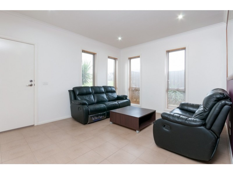 1 Perisher Drive, Craigieburn VIC 3064