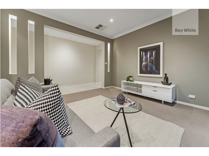 25 Hedges Street, Craigieburn VIC 3064