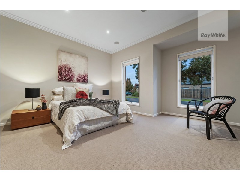 25 Hedges Street, Craigieburn VIC 3064
