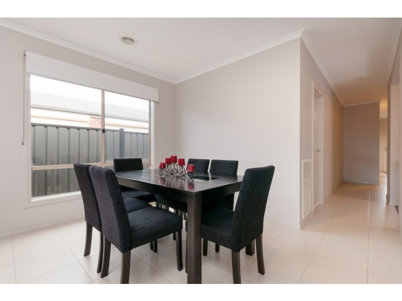 50 Thoresby Circuit, Craigieburn VIC 3064