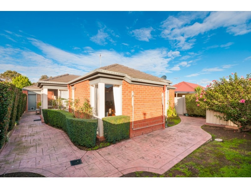 6 Tusmore Rise, Craigieburn VIC 3064