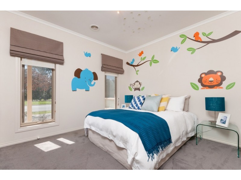 1 White Cedar Place, Craigieburn VIC 3064