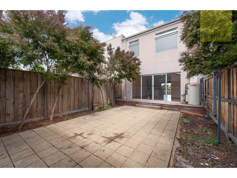 11/8 Moresby Court, Craigieburn VIC 3064