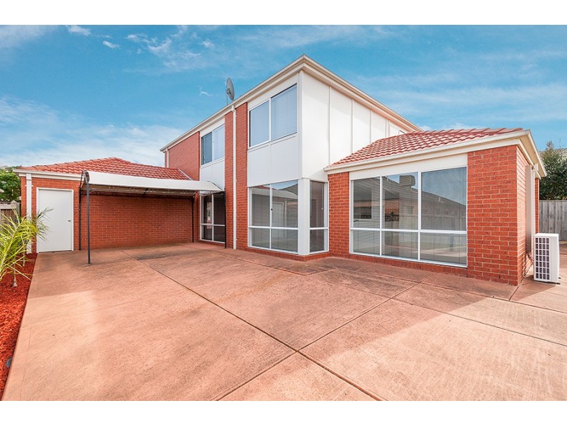 27 Grange Rise, Craigieburn VIC 3064