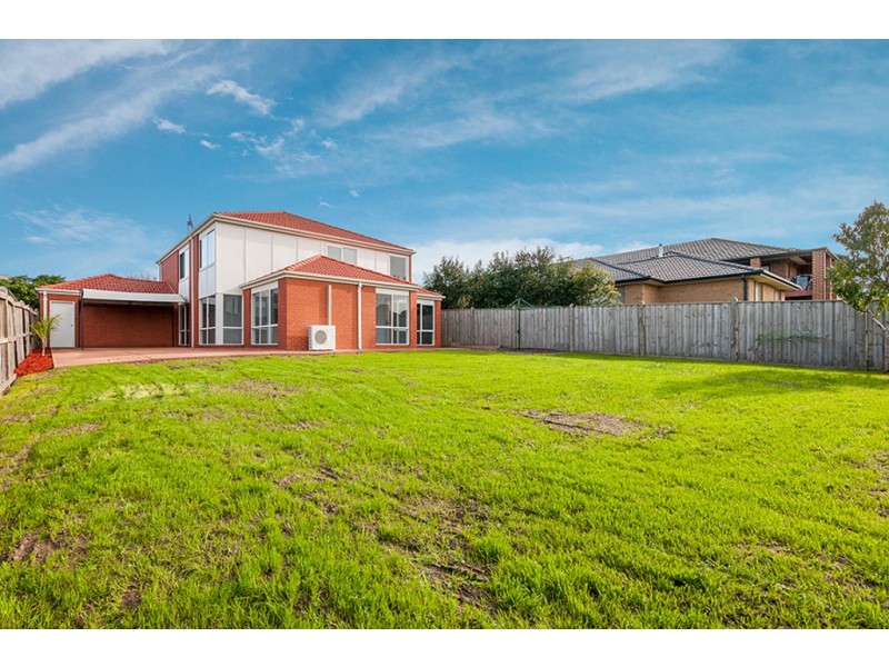 27 Grange Rise, Craigieburn VIC 3064