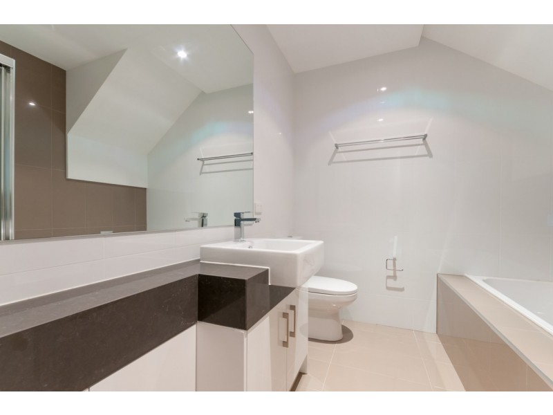 31 Huntington Drive, Craigieburn VIC 3064