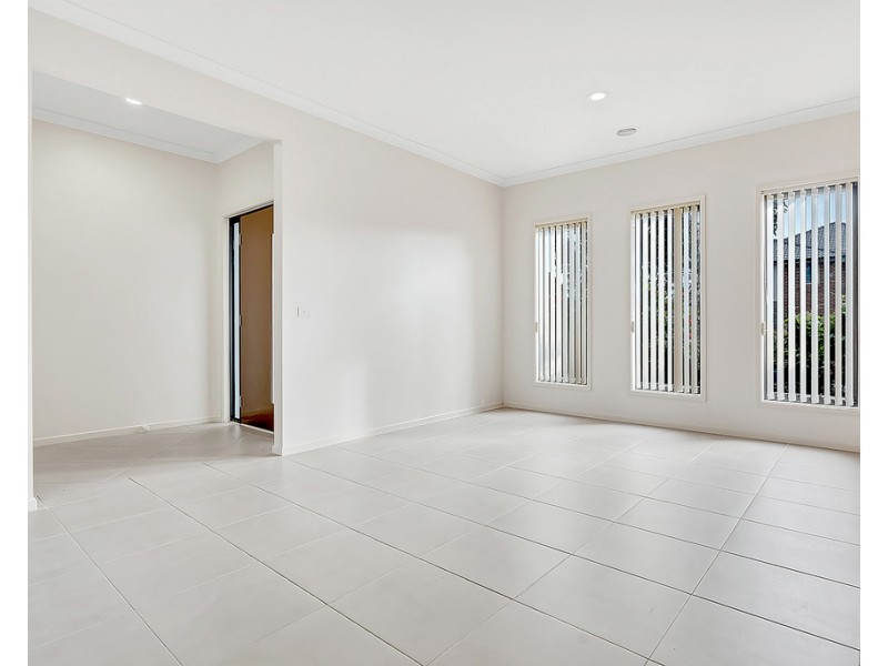 6 Corringa Way, Craigieburn VIC 3064