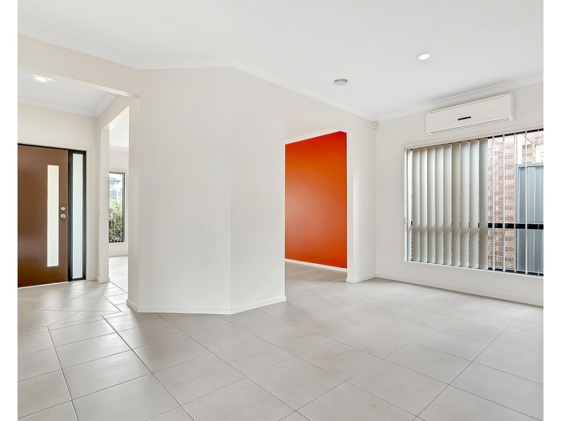 6 Corringa Way, Craigieburn VIC 3064