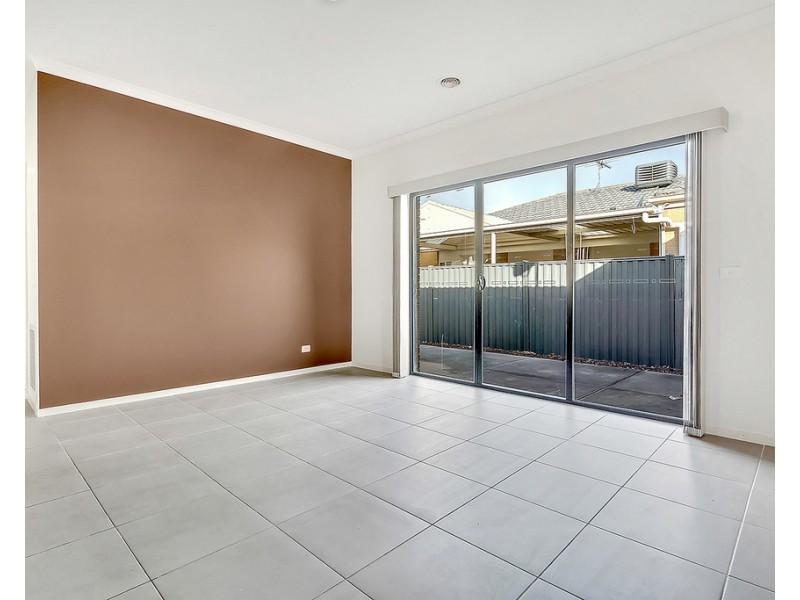 6 Corringa Way, Craigieburn VIC 3064