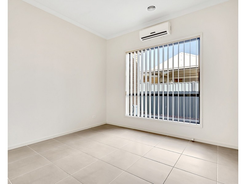 6 Corringa Way, Craigieburn VIC 3064