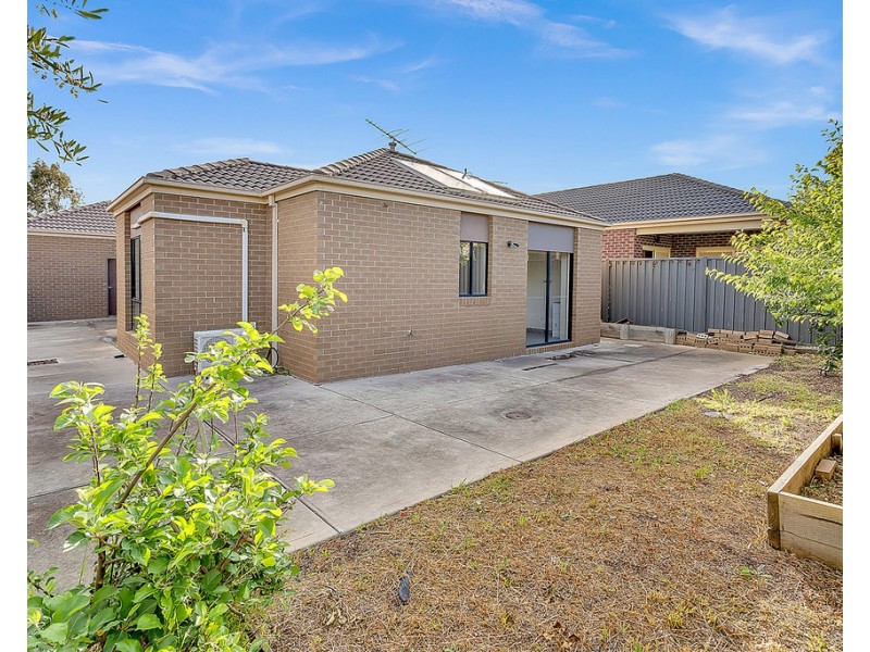 6 Corringa Way, Craigieburn VIC 3064