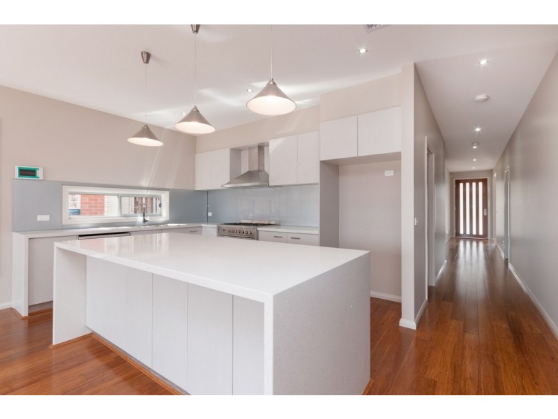 62 Evergreen Crescent, Craigieburn VIC 3064