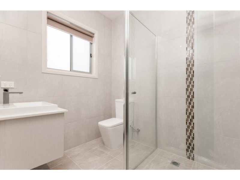 62 Evergreen Crescent, Craigieburn VIC 3064