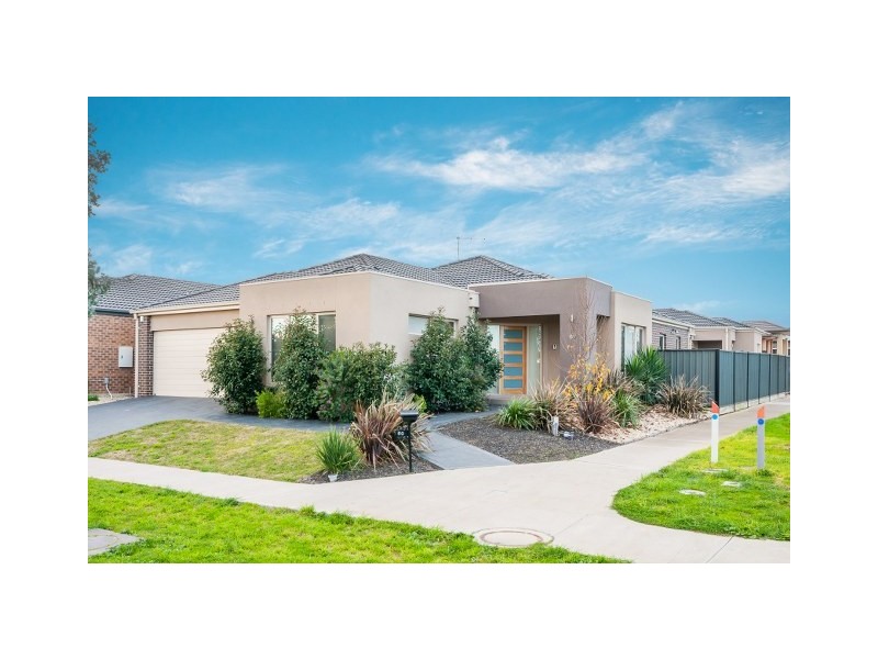 60 Bridgehaven Drive, Craigieburn VIC 3064