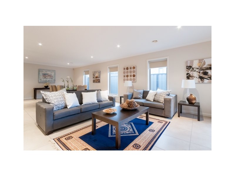60 Bridgehaven Drive, Craigieburn VIC 3064