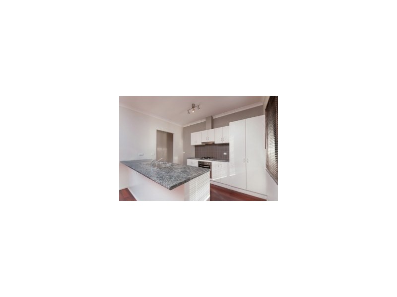 10 Middlesborough Drive, Craigieburn VIC 3064
