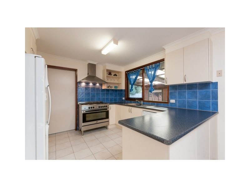 38 Langdon Crescent, Craigieburn VIC 3064