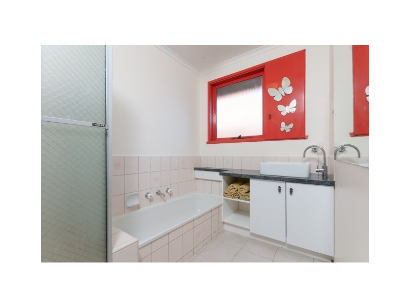 38 Langdon Crescent, Craigieburn VIC 3064