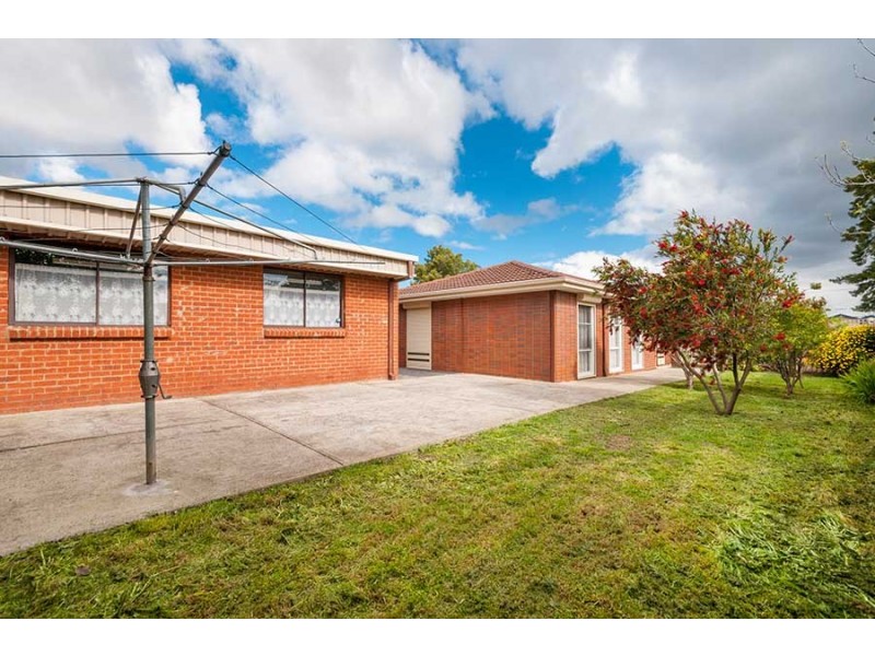 3 Canadian Court, Meadow Heights VIC 3048