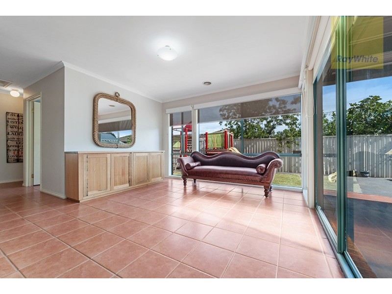 26 Maple Place, Craigieburn VIC 3064