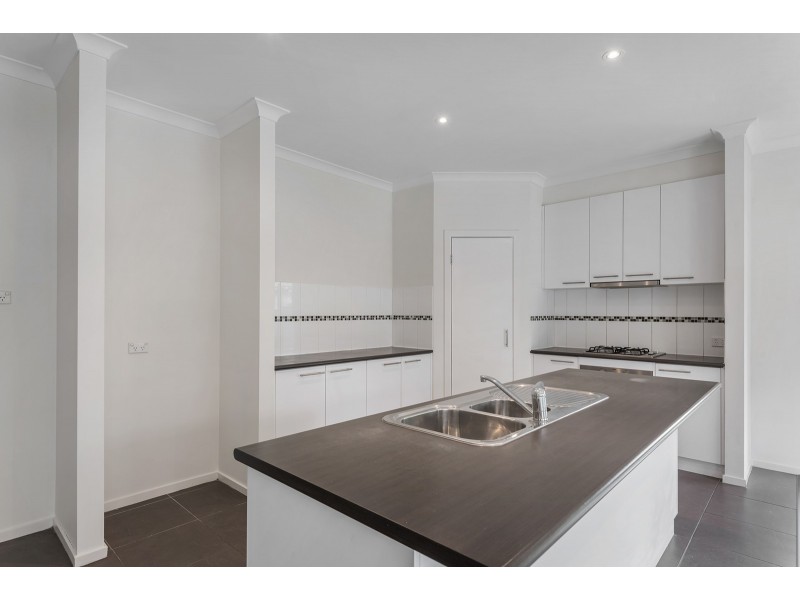 26 Grove Road, Craigieburn VIC 3064