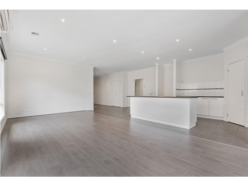 26 Grove Road, Craigieburn VIC 3064