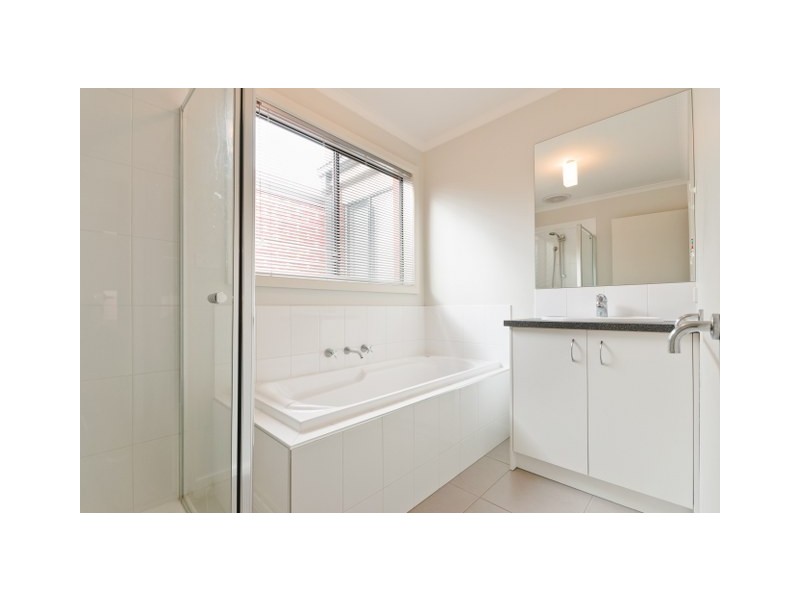 26 Kernan Court, Craigieburn VIC 3064