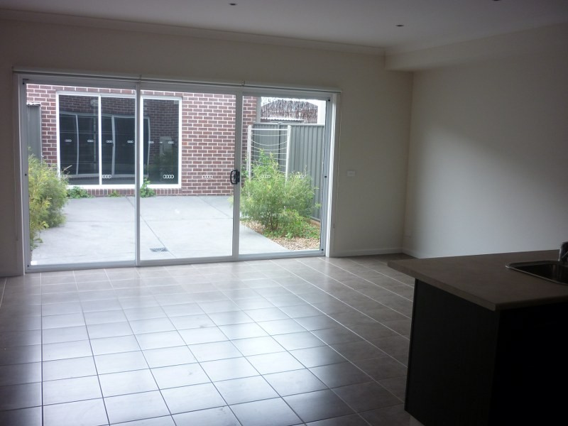 222 Windrock Avenue, Craigieburn VIC 3064