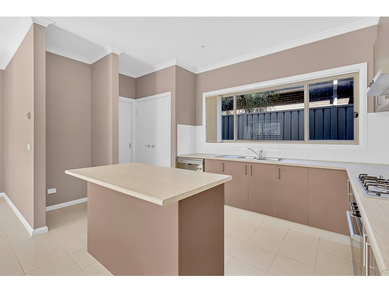 23 Moonah Place, Craigieburn VIC 3064