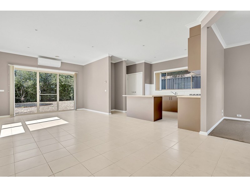 23 Moonah Place, Craigieburn VIC 3064