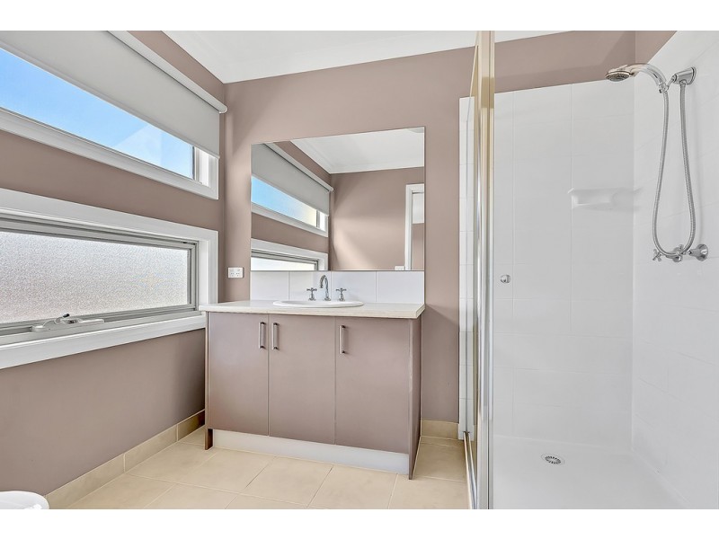 23 Moonah Place, Craigieburn VIC 3064