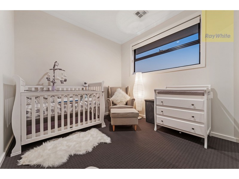 38 Gallantry Avenue, Craigieburn VIC 3064