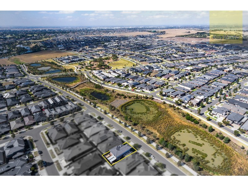 38 Gallantry Avenue, Craigieburn VIC 3064