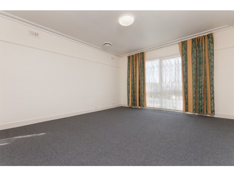 112 Raleigh Street, Westmeadows VIC 3049