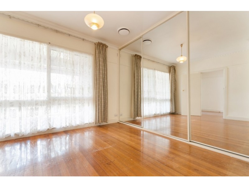 112 Raleigh Street, Westmeadows VIC 3049