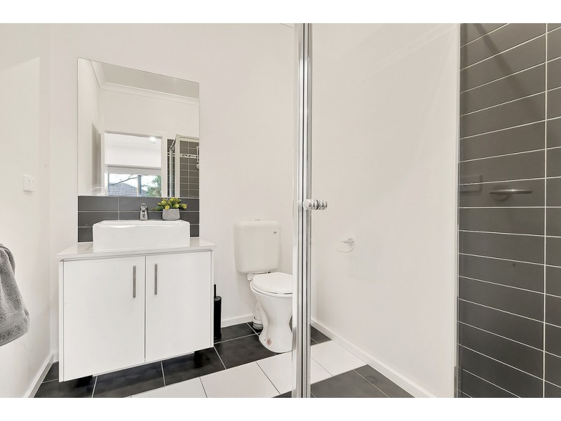 26 Somersby Road, Craigieburn VIC 3064