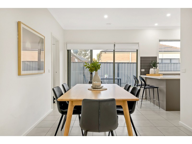 26 Somersby Road, Craigieburn VIC 3064