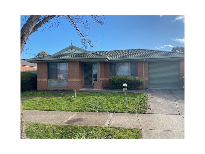 52 Rhine Drive, Roxburgh Park VIC 3064
