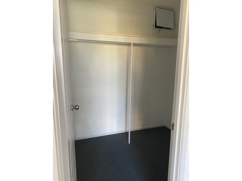 52 Rhine Drive, Roxburgh Park VIC 3064