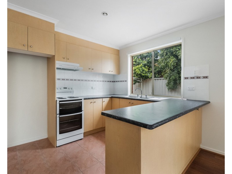 43 Woodlea Crescent, Craigieburn VIC 3064