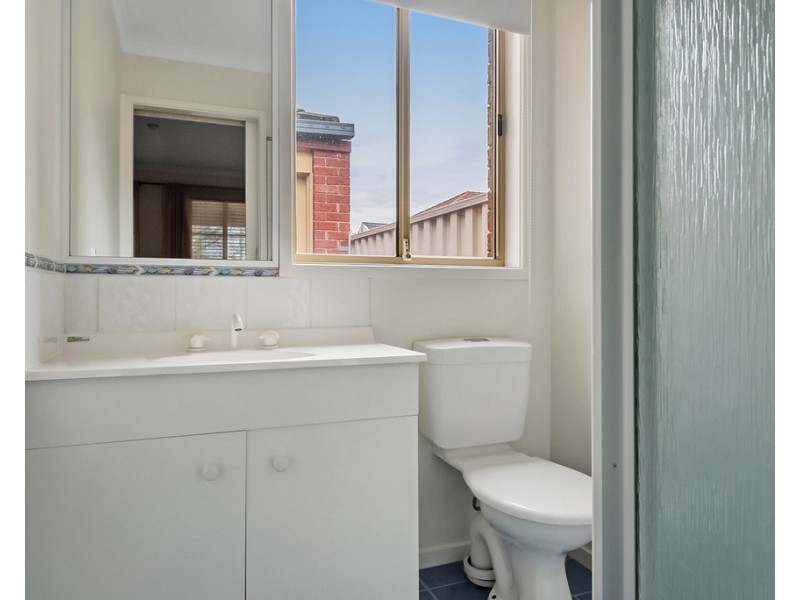 43 Woodlea Crescent, Craigieburn VIC 3064