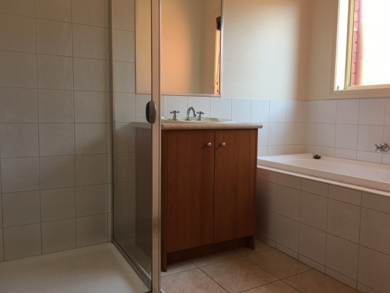 15 Elmville Place, Craigieburn VIC 3064